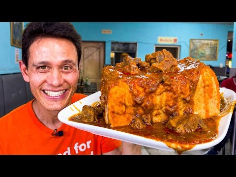 I Finally Tried BUNNY CHOW!! Best South African Indian Food!!