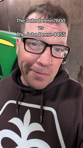 John Deere 7800 vs 4455: Engine Comparisons and Insights