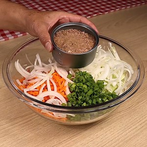 102K views · 930 reactions | I just can't get enough of this salad! Easy, quick and delicious recipe. | Learn to cook | Facebook