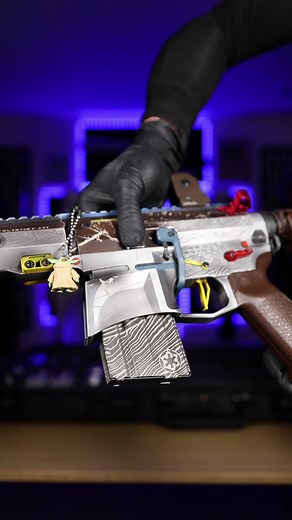 I show off my personal project on a MANDA15! Perfect timing for the upcoming mandalorian movie! #starwars #mandalorian #unboxing