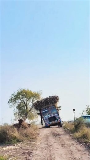 Semi-Truck CRASH: You Won't Believe What Happened Next!