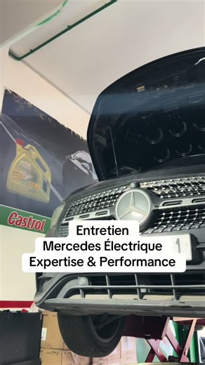 Entretien Mercedes Électrique – Expertise & Performance Chez nous, votre Mercedes électrique bénéficie d’un entretien adapté aux nouvelles technologies 👉 Un entretien précis, sécurisé et conforme aux standards constructeur, pour garantir performance, fiabilité et longévité. 📍 Service professionnel – Équipe qualifiée – Produits original Castrol #MercedesElectrique #MercedesEQ #VoitureÉlectrique #CastrolAutoService #EV