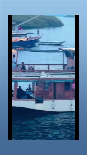 3 jam sebelum tenggelam Pelatih Valencia bersama keluarga di atas kapal KM Putri Sakinah-Labuan Bajo-Florea#labuanbajo #ValenciaFc#f