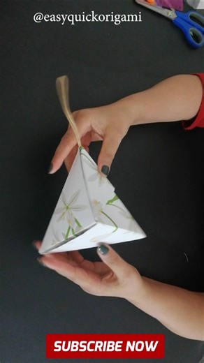 🌸 “Easy Origami Gift Box with Beaded Handle ✨ Simple & Cute DIY!”