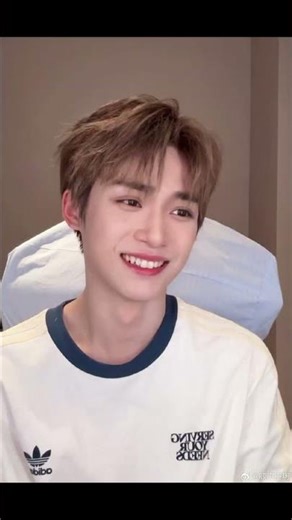 ziyu weibo live 🫶🫶🫶#ziyu #zhangpeng #leipeng99