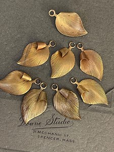 Miriam Haskell Brass Leaf Connectors, Brass Leaves, Brass Leaf Charms, Vintage Brass Leaves, Castlecore, Art Nouveau Connectors, Assemblage - Etsy