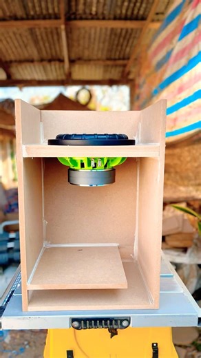 #boxdesign bandpass 12 inch subwoofer #bass #speaker #diybox #bass #sound #automobile