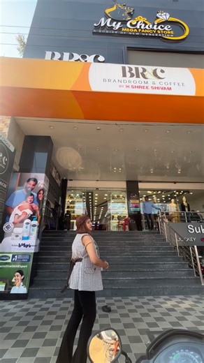 Rose Behera on Instagram: "Shop all my look from My Choice @mychoicejsg and get up to 50% off on their latest collection! 🎉 This anniversary special offer is applicable on all collections in-store. Plus, shop between December 23rd-31st and get a Lucky Draw Coupon, where you can win: 🏆 Top 3 Winners: Special premium gift items 🎉 Next 7 Winners: ₹1000 Shopping Voucher (usable on any purchase) Hurry, shop now and stand a chance to win!"