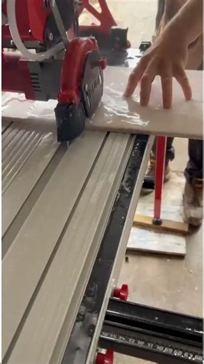 Rubi DL-125 1200 Cutting Marble. Héskan Tiling