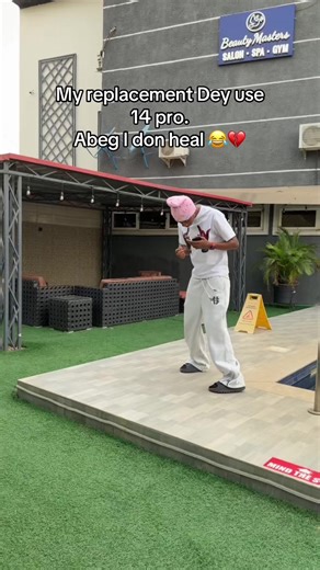 My Replacement Uses 14 Pro: A Funny Tech Journey