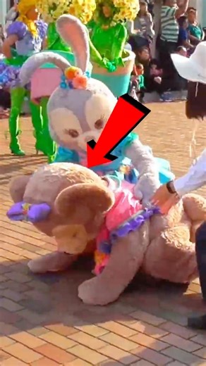 The Strange Rule When a Disney Character Faints 😳