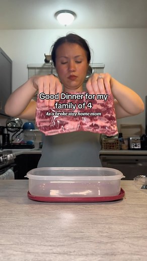 Ayano Madelyn on Instagram: "DEFROSTED AND SEASONED #fyp #fypツ #fypage #foryoupage #momsofinstagram #asmr #dinner #family #kitchen #lowincome #makingdinnerformyfamily #shortribs #cookwithme"