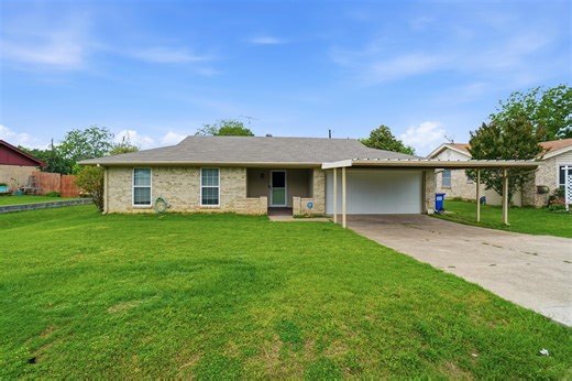 148 Lilac Ln, Azle, TX 76020 - MLS 21224894 - Coldwell Banker