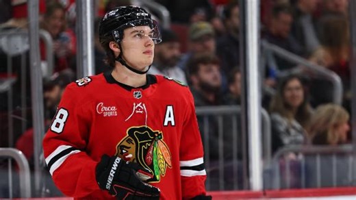 Connor McDavid lights the lamp for Oilers