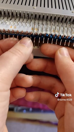 Brother KH910 Knitting Machine Cast On Tutorial