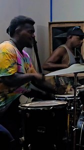 Dennis Denni Another New Raw Talent 🥁 In Solomon Islands Music Scene Soele Notes Musical Band #PracSess #EastSide #HomeBased #BoyLoSoele #SI 🇸🇧🌴🎵 | Dezz Philips