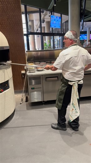 Prosciutto Pizza? Say less!! 🍕 | Club Marconi