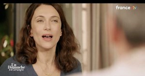 "On se tapait pour de vrai" : Natacha Lindinger se confie sur des scènes musclées quand elle jouait dans Nestor Burma