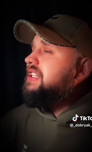 Uran Yopa пляшка Fragolino пісня