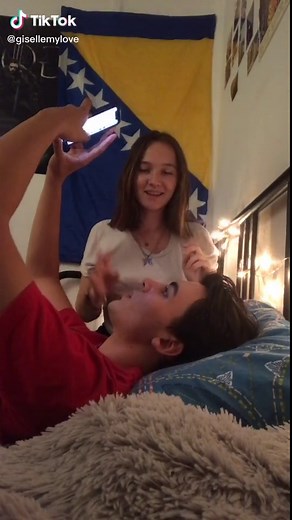 Exploring Relationship Dynamics: Kissing My Best Friend Experiment