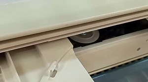 パソコン　DVD挿入口の動画｜無料の動画素材サイト「動画AC」