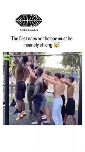 universe_decode on Instagram: "The video captures around 10 muscular men in an outdoor park forming a dangling human chain from a single pull-up bar, with each person gripping the ankles of the one above, building a precarious tower of bodies over 12 seconds. Posted by @HumansNoContext , a popular account sharing bizarre human feats, it amassed 462,000 views in two days, prompting replies marvelling at the top duo's endurance under roughly 720 kg of suspended weight. This stunt exemplifies advan