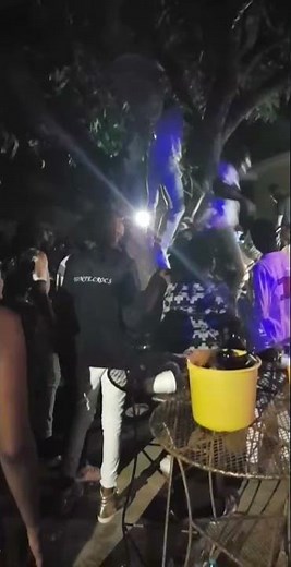 Jamaican dancehall Daggering