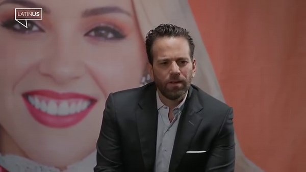 Brozo y Carlos Loret de Mola visitan un sitio secreto donde precampañas, campañas y candidatos se revelan tal y como van, más allá de encuestas, filias, fobias, pasiones y percepciones. #Latinus #InformaciónParaTi | Latinus