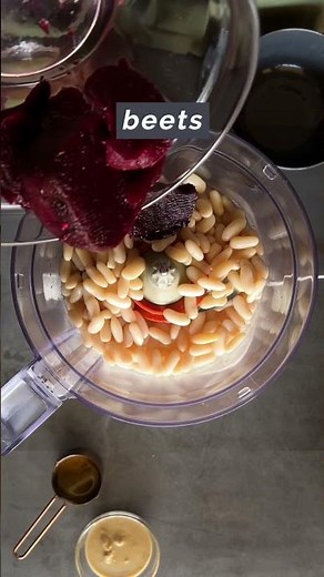 Beetroot Hummus 🧆