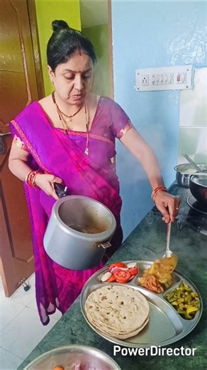 #food #cooking #recipe #funny #comedy #comedyfilms #varshachoudhariofficial #lalihomekitchen