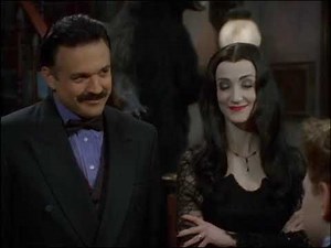 The New Addams Family S01E07 (1998) - The Addams Family Tree