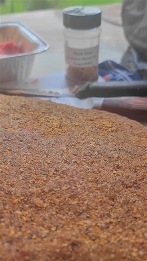 Snake method brisket on the weber kettle. Only the best, B&B Charcoal briquettes for the job. This one took 18hrs and 45 mins to get done(probe tender). #cookinwidkunchi #operationcommunitybbq #WeberKettleGang #friendsofweber #cleansmokeculture #bbqlovers | Cookin Wid Kunchi