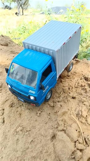 rc 2kg Cargo load tempo ko kaise chalate hai ll.using 3.7 v battery ll Smart rc project