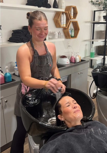 Funny Water Prank at the Salon