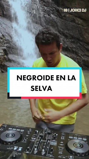 Negroide en la Selva: Tradición y Baile