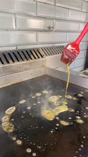 3.3K views · 15 reactions | Sizzling, spiced, and stuffed to perfection, Hawawashi in the making. From dough to grill, every step is packed with flavor Watch the magic happen, getting grilled and ready to steal hearts  Visit us at St. Roll, Leven Square #Joes #EgyptianFoodie #CairoFoodie #EgyptianEats #JoesEgypt #Cairo #CairoEats #EgyptianFood | JOE’S | Facebook