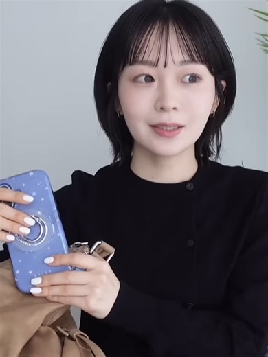 【🪡鞄の中身】毎年お花見できずに春が終わる私のWhat’s in my bag | 愛用アイテム紹介🍡 #03