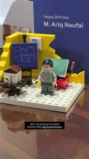 merakit lego seru banget
