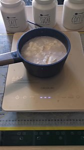 GELATO ALLA RICOTTA 😋👇👇👇https://blog.cookaround.com/veronic/gelato-alla-ricotta/ | Veronica85 Video ricette in Catanese