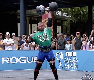 5.4M views · 24K reactions | Four dumbells, each over 200lbs. You can use either arm to lift. Gotta lock it out. | SBD World’s Strongest Man | Facebook