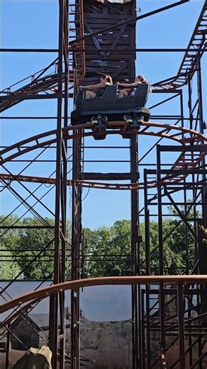 A very uncomfortable Wild Mouse - Kopermijn at Drievliet!