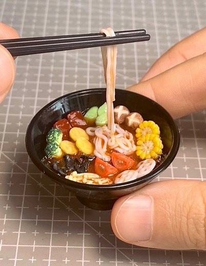 361K views · 7.2K reactions | Tiny Bowl, Big Flavor: A Miniature Feast of Noodles and Color  Clay Tutorial | DEEPFLAME | Facebook