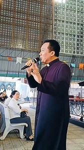 684K views · 3K reactions | Hồng ân Chúa như mưa, như mưa Rơi xuống đời con miên man miên man Nâng đỡ tình con trong tay trong tay Vòng tay thương mến. Đời có Chúa êm trôi êm trôi Chúa dắt dìu con luôn luôn không thôi Có Chúa cùng đi con không đơn côi. Ôi tình tuyệt vời ❤️ #lmnguyễnsang | Nguyễn Văn Hùng | Facebook