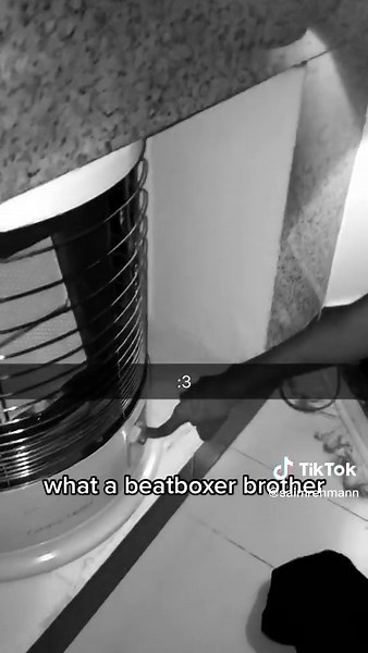 Beatboxer Brother: Young Teen's Unique Skills