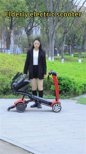 🎒 Ultra-portable auto-fold four-wheeler, reliable for seniors & working travelers 🧳 #funny