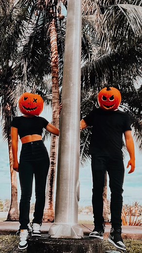 Had way too much fun with this @justinandgabi #pumpkinhead