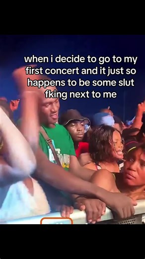 boiledrot (@cantrotwithoutme)’s video of nigerian girl concert