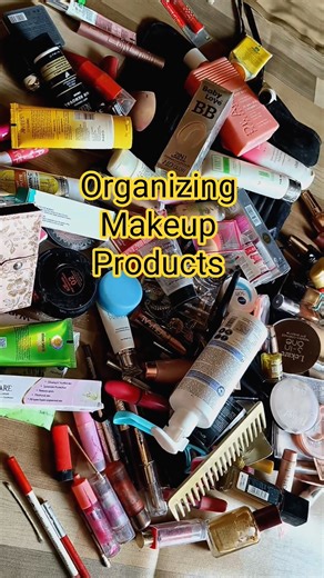 Lets Organizing Makeup Products 🧿✨ #makeuptutorial #hack #makeup#beautytiips #shorts#makeuporganizer