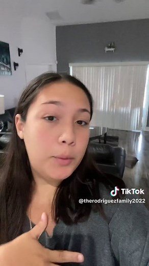 DIY Minnie Bowtique Party Props for First Birthday