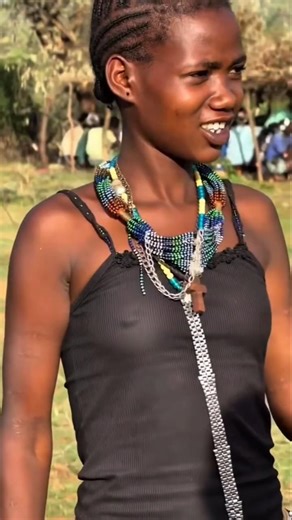 La astuta chica tribal que hizo matar al jefe #shortvideo